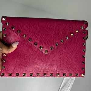Valentino Garavani Medium Rockstud Leather Flat Pouch